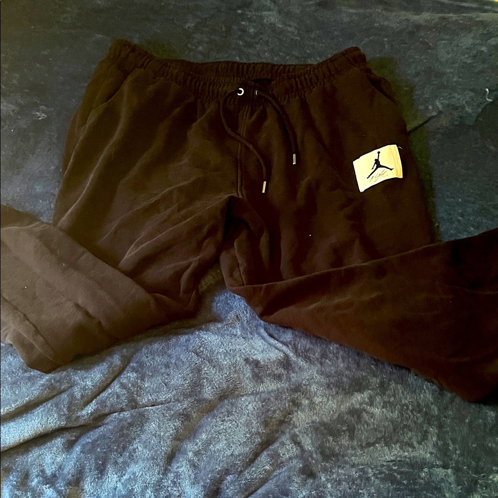 Authentic Jordan sweatpants like new condition